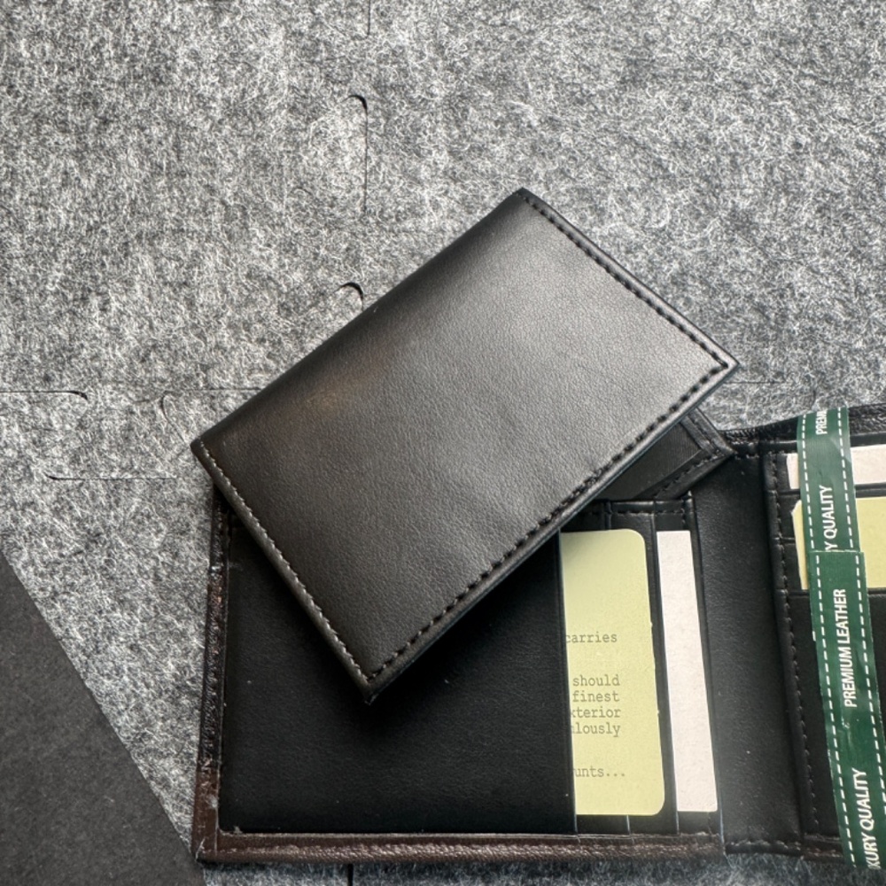 Perry Ellis Portfolio Bifold Passcase Leather Men's Wallet Removable ID Holder - Picture 6 of 11